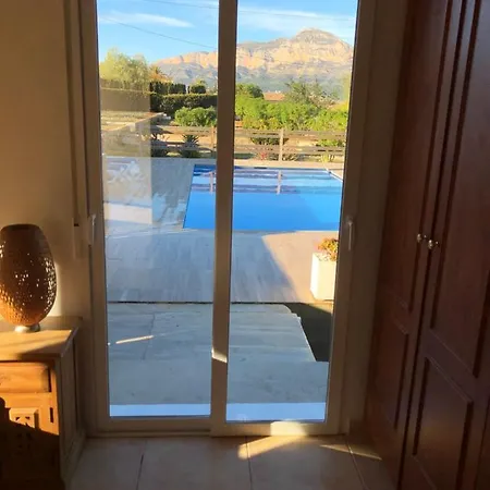 Casita In With Garden And Pool - Dog Friendly! Holiday home *